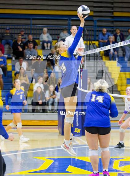 Thumbnail 1 in Leo @ East Noble photogallery.