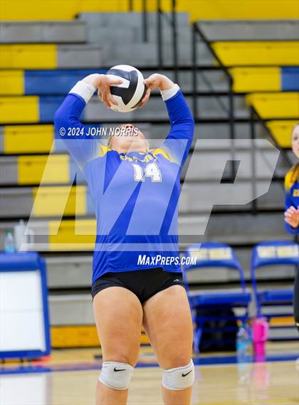 Thumbnail 2 in Leo @ East Noble photogallery.
