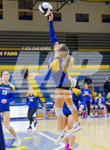 Thumbnail 3 in Leo @ East Noble photogallery.
