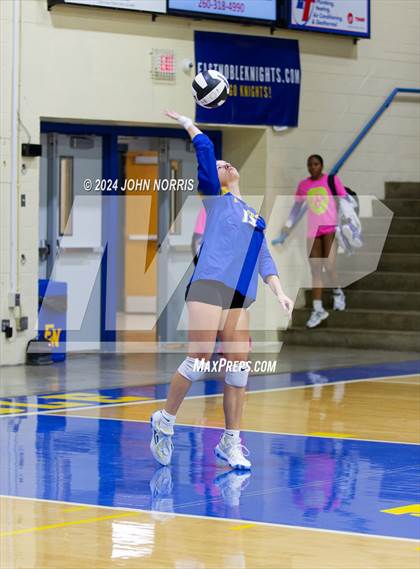 Thumbnail 2 in Leo @ East Noble photogallery.