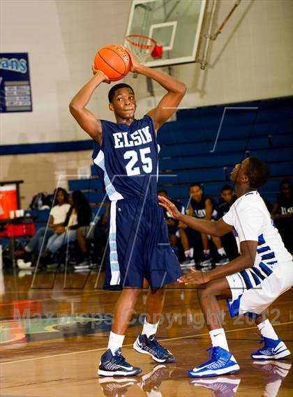 Thumbnail 2 in Alief Elsik vs Lewis Hebron (McDonald's Texas Invitational) photogallery.