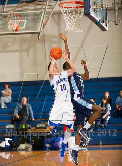 Thumbnail 2 in Alief Elsik vs Lewis Hebron (McDonald's Texas Invitational) photogallery.