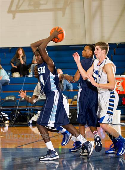Thumbnail 1 in Alief Elsik vs Lewis Hebron (McDonald's Texas Invitational) photogallery.
