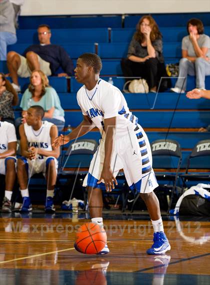 Thumbnail 3 in Alief Elsik vs Lewis Hebron (McDonald's Texas Invitational) photogallery.
