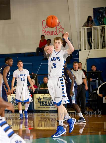 Thumbnail 2 in Alief Elsik vs Lewis Hebron (McDonald's Texas Invitational) photogallery.
