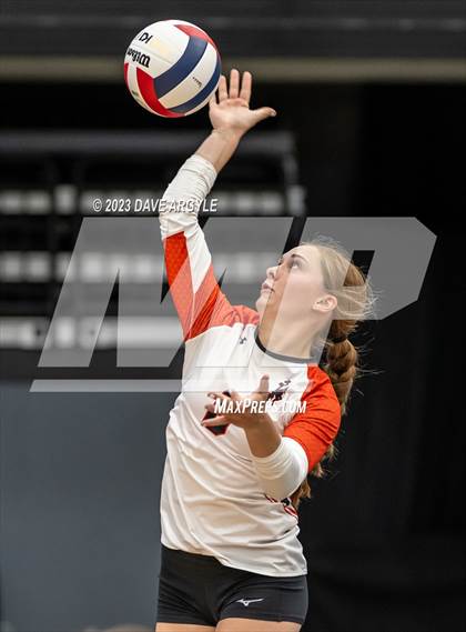 Thumbnail 1 in Wayne vs. Monticello (UHSAA 1A 2nd Round) photogallery.
