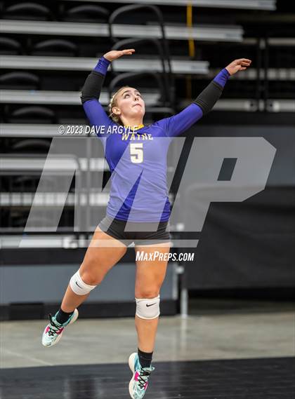 Thumbnail 2 in Wayne vs. Monticello (UHSAA 1A 2nd Round) photogallery.