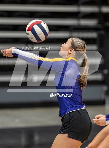 Thumbnail 2 in Wayne vs. Monticello (UHSAA 1A 2nd Round) photogallery.