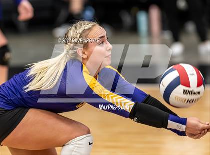 Thumbnail 2 in Wayne vs. Monticello (UHSAA 1A 2nd Round) photogallery.