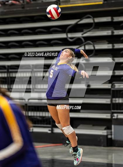 Thumbnail 3 in Wayne vs. Monticello (UHSAA 1A 2nd Round) photogallery.