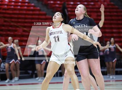 Thumbnail 3 in Bountiful vs. Maple Mountain (UHSAA 5A Quarterfinal) photogallery.