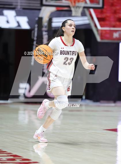 Thumbnail 1 in Bountiful vs. Maple Mountain (UHSAA 5A Quarterfinal) photogallery.