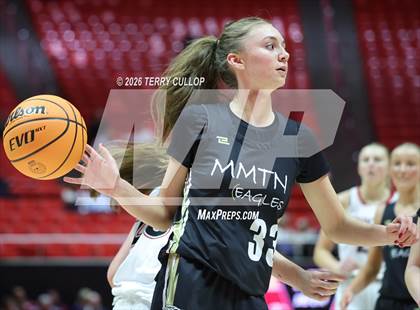 Thumbnail 1 in Bountiful vs. Maple Mountain (UHSAA 5A Quarterfinal) photogallery.