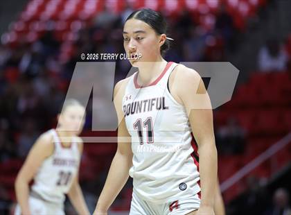 Thumbnail 3 in Bountiful vs. Maple Mountain (UHSAA 5A Quarterfinal) photogallery.