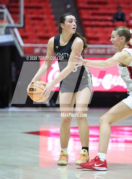 Thumbnail 2 in Bountiful vs. Maple Mountain (UHSAA 5A Quarterfinal) photogallery.