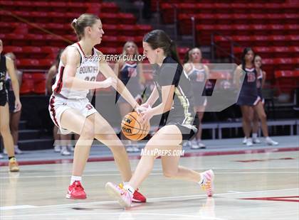 Thumbnail 2 in Bountiful vs. Maple Mountain (UHSAA 5A Quarterfinal) photogallery.