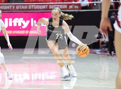 Thumbnail 2 in Bountiful vs. Maple Mountain (UHSAA 5A Quarterfinal) photogallery.