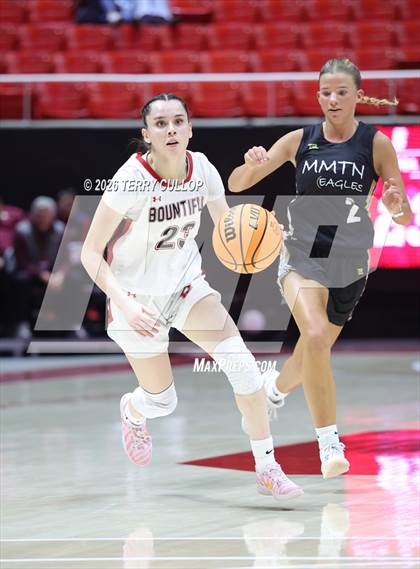 Thumbnail 2 in Bountiful vs. Maple Mountain (UHSAA 5A Quarterfinal) photogallery.