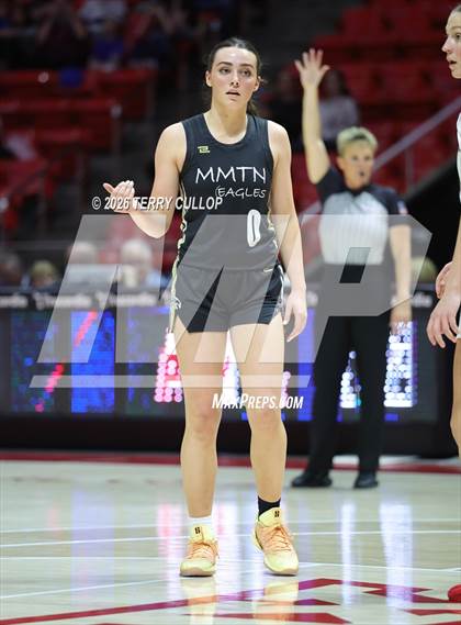 Thumbnail 1 in Bountiful vs. Maple Mountain (UHSAA 5A Quarterfinal) photogallery.