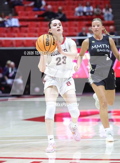 Thumbnail 2 in Bountiful vs. Maple Mountain (UHSAA 5A Quarterfinal) photogallery.