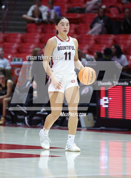 Thumbnail 2 in Bountiful vs. Maple Mountain (UHSAA 5A Quarterfinal) photogallery.