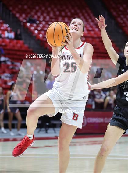 Thumbnail 1 in Bountiful vs. Maple Mountain (UHSAA 5A Quarterfinal) photogallery.