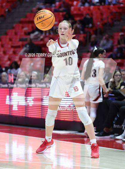 Thumbnail 2 in Bountiful vs. Maple Mountain (UHSAA 5A Quarterfinal) photogallery.