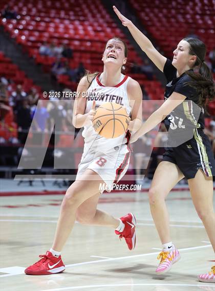 Thumbnail 2 in Bountiful vs. Maple Mountain (UHSAA 5A Quarterfinal) photogallery.