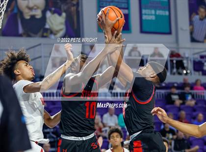 Thumbnail 1 in Archbishop Stepinac vs Centennial (City of Palms Classic) photogallery.