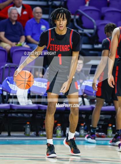 Thumbnail 3 in Archbishop Stepinac vs Centennial (City of Palms Classic) photogallery.