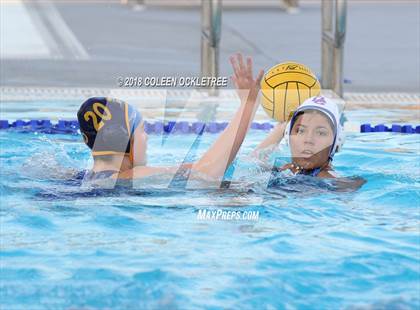 Thumbnail 1 in Orange Glen @ Mira Mesa photogallery.