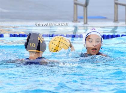 Thumbnail 3 in Orange Glen @ Mira Mesa photogallery.