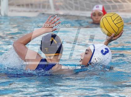 Thumbnail 1 in Orange Glen @ Mira Mesa photogallery.