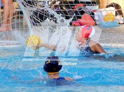 Thumbnail 2 in Orange Glen @ Mira Mesa photogallery.