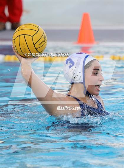 Thumbnail 1 in Orange Glen @ Mira Mesa photogallery.