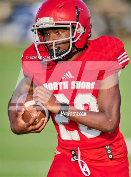 Thumbnail 3 in Channelview vs North Shore (B Team) photogallery.