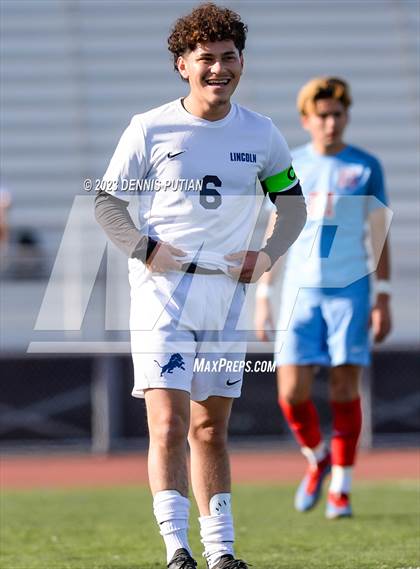 Thumbnail 2 in Lincoln @ North Salinas (Sunnyvale Christmas Cup) photogallery.