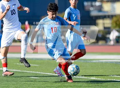 Thumbnail 2 in Lincoln @ North Salinas (Sunnyvale Christmas Cup) photogallery.