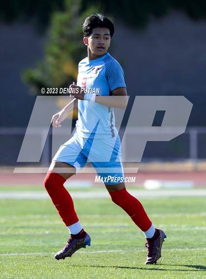 Thumbnail 2 in Lincoln @ North Salinas (Sunnyvale Christmas Cup) photogallery.