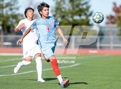 Thumbnail 3 in Lincoln @ North Salinas (Sunnyvale Christmas Cup) photogallery.