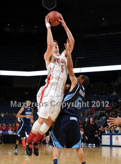 Thumbnail 2 in Mater Dei vs. Bullard (CIF D1 SoCal Regional Final) photogallery.