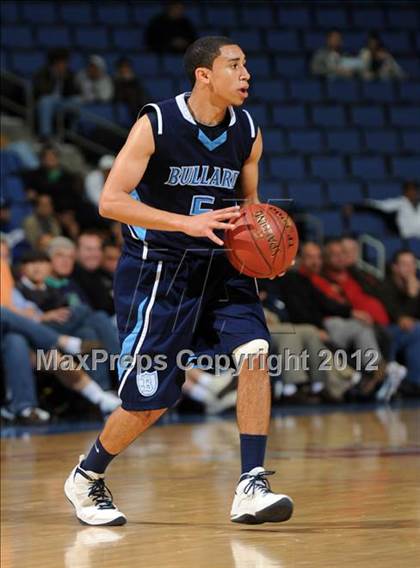 Thumbnail 1 in Mater Dei vs. Bullard (CIF D1 SoCal Regional Final) photogallery.