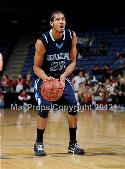 Thumbnail 2 in Mater Dei vs. Bullard (CIF D1 SoCal Regional Final) photogallery.