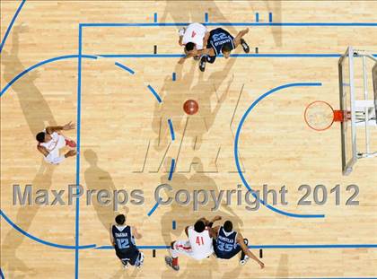 Thumbnail 3 in Mater Dei vs. Bullard (CIF D1 SoCal Regional Final) photogallery.