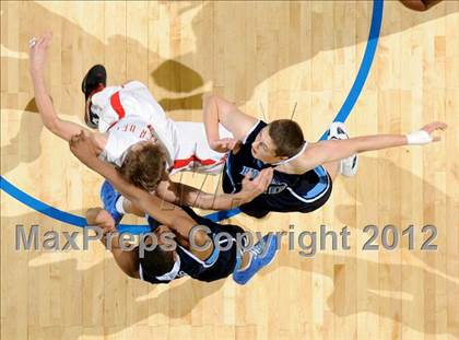Thumbnail 1 in Mater Dei vs. Bullard (CIF D1 SoCal Regional Final) photogallery.