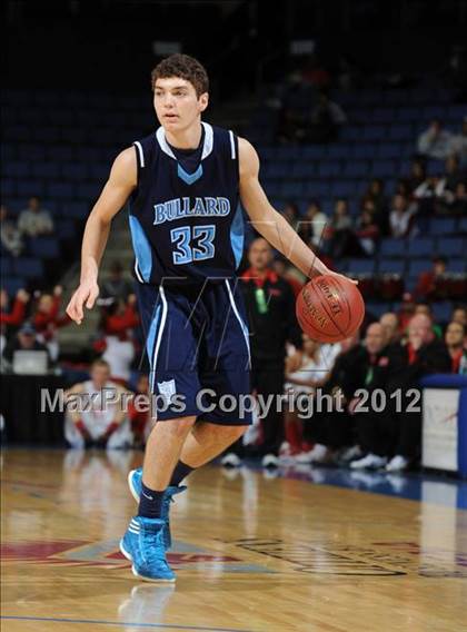 Thumbnail 2 in Mater Dei vs. Bullard (CIF D1 SoCal Regional Final) photogallery.