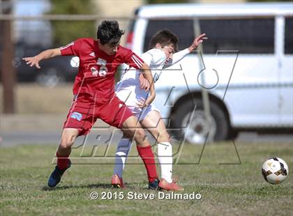 Thumbnail 3 in Archbishop Rummel vs. Brother Martin photogallery.