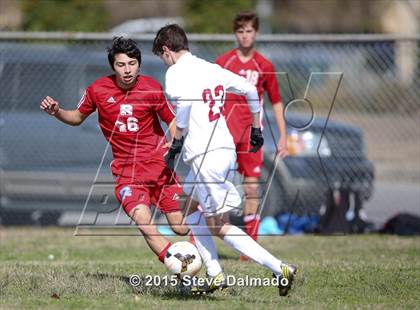 Thumbnail 3 in Archbishop Rummel vs. Brother Martin photogallery.