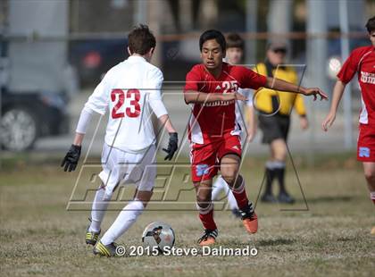 Thumbnail 2 in Archbishop Rummel vs. Brother Martin photogallery.