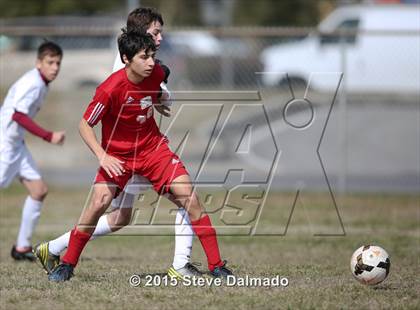 Thumbnail 2 in Archbishop Rummel vs. Brother Martin photogallery.